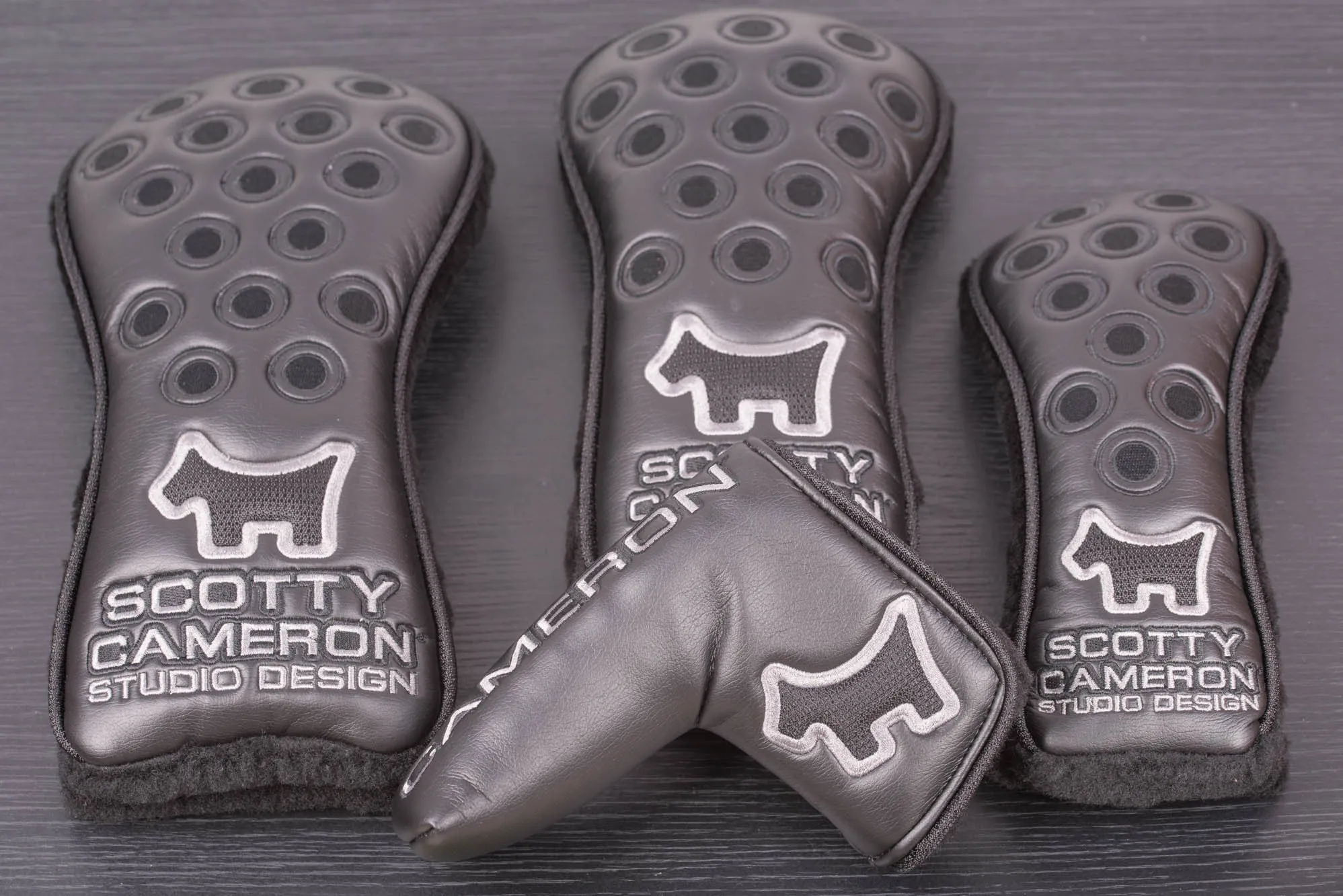 2016 Scotty Dog Black