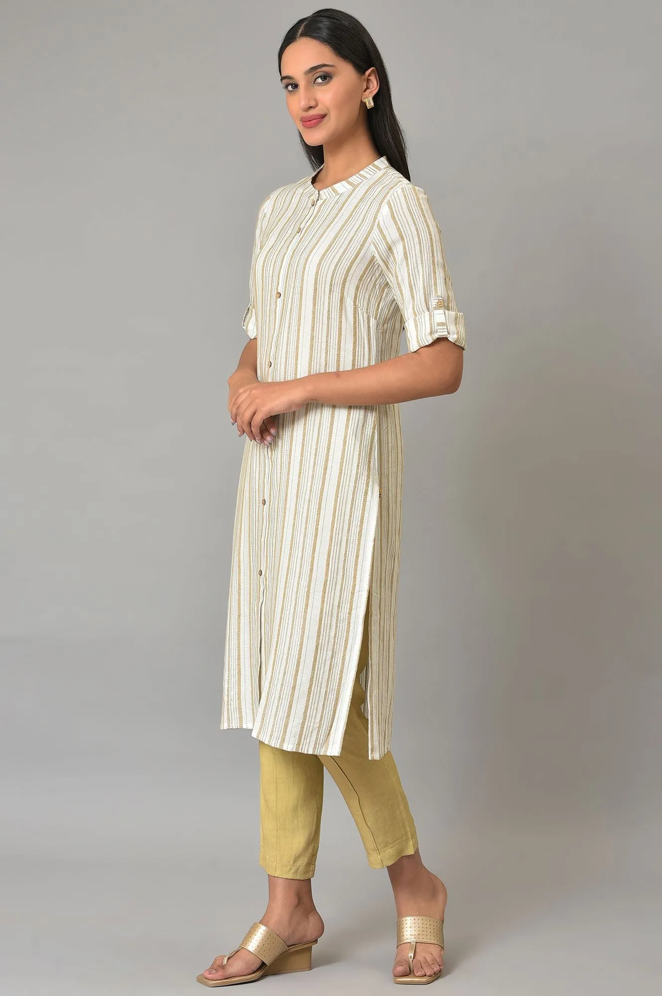 Beige Stripe Print kurta & Trousers Set