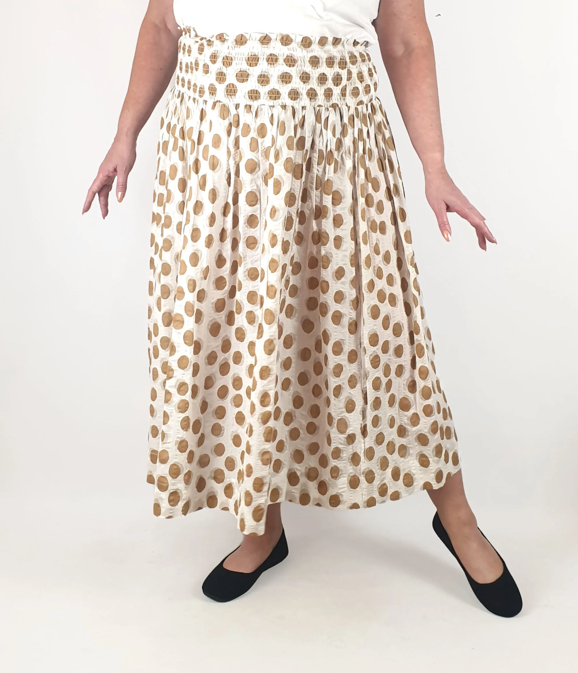 Brown polka dot skirt fits size 16-18