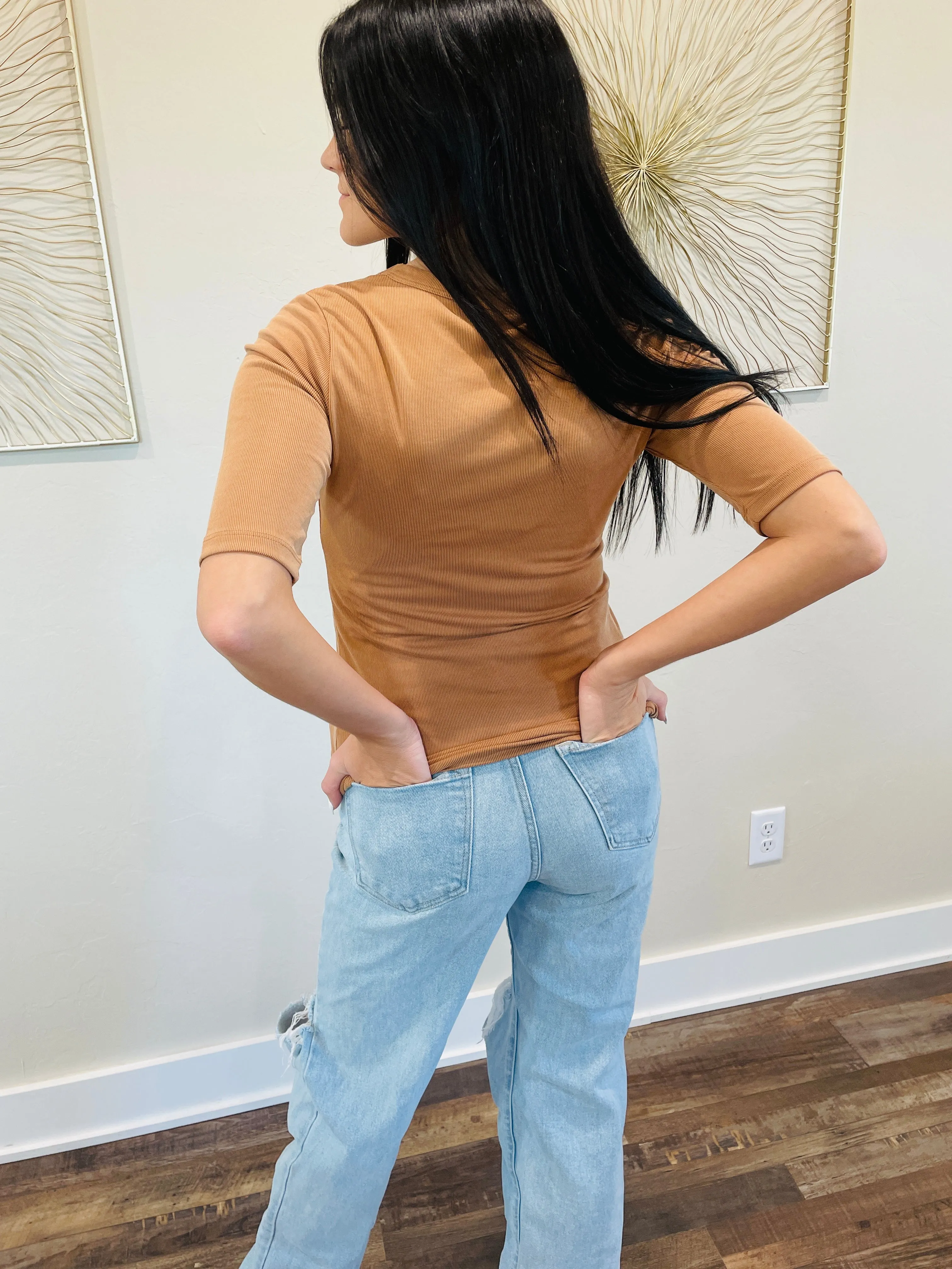 Camryn Ribbed Knit Tee