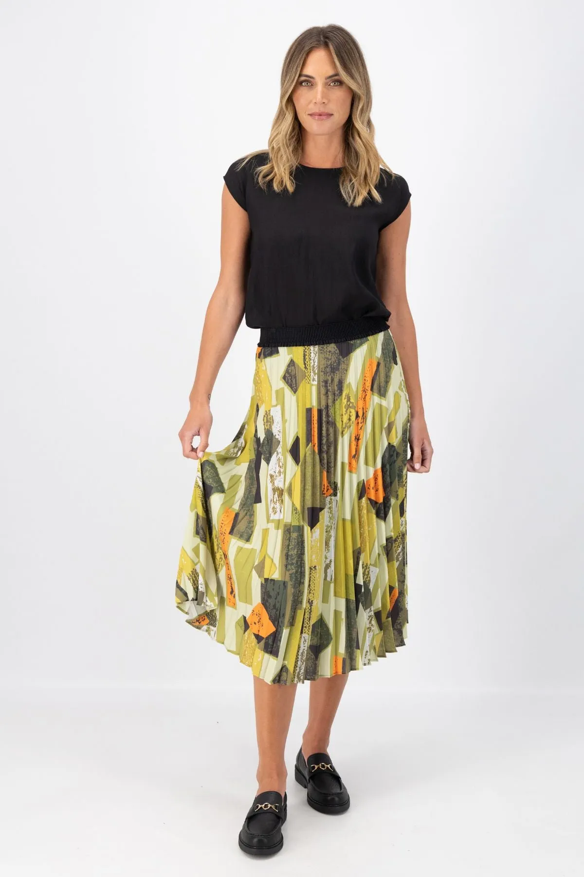 Casco Pleated Skirt Splice