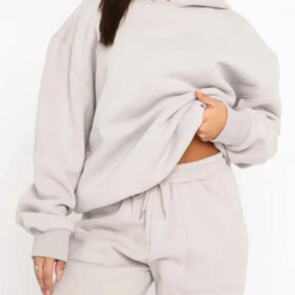 Claudia - Comfortable Casual Woman's Hoodie Tracksuit Set