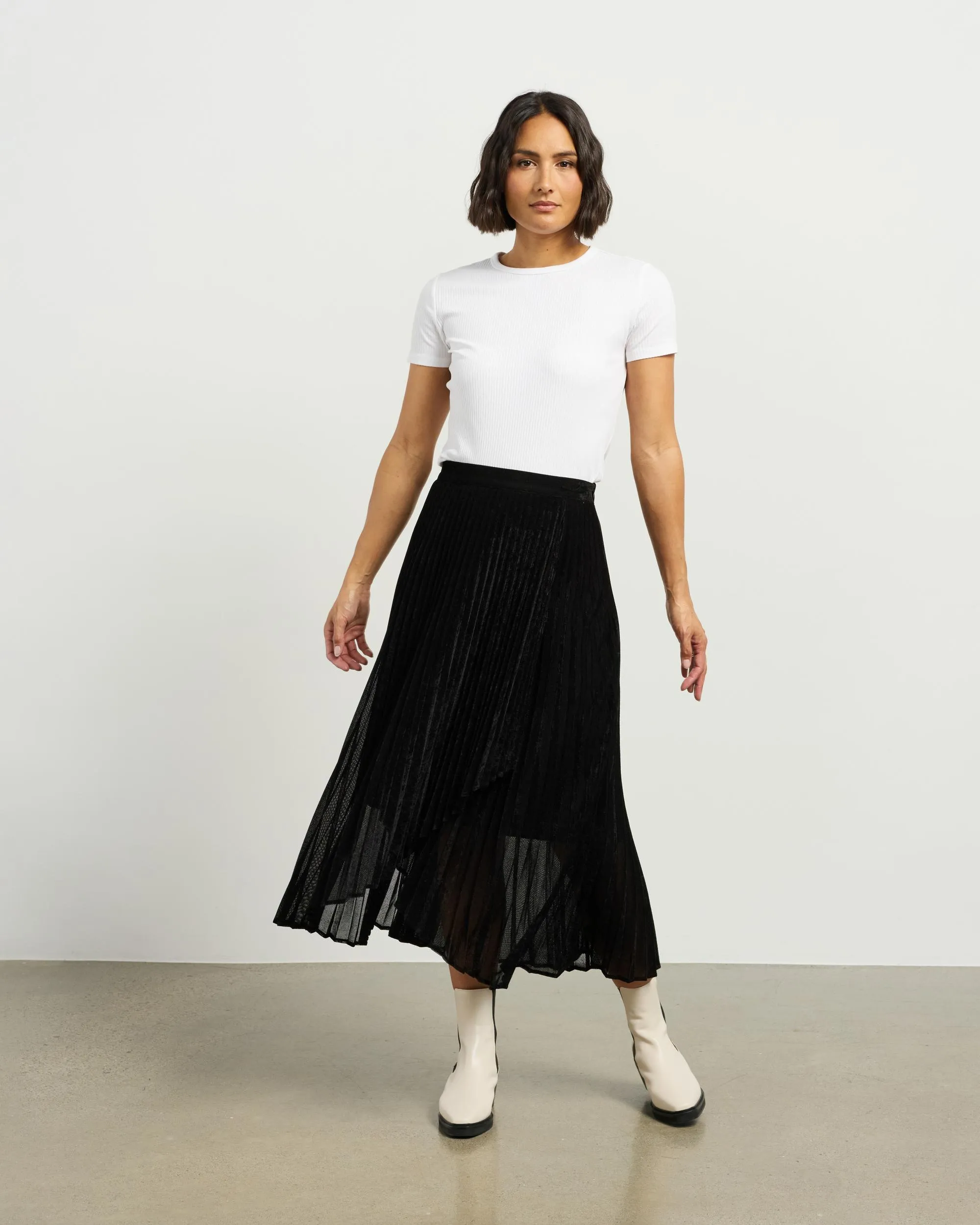 et alia Sawyer Skirt - Black Velvet Mesh