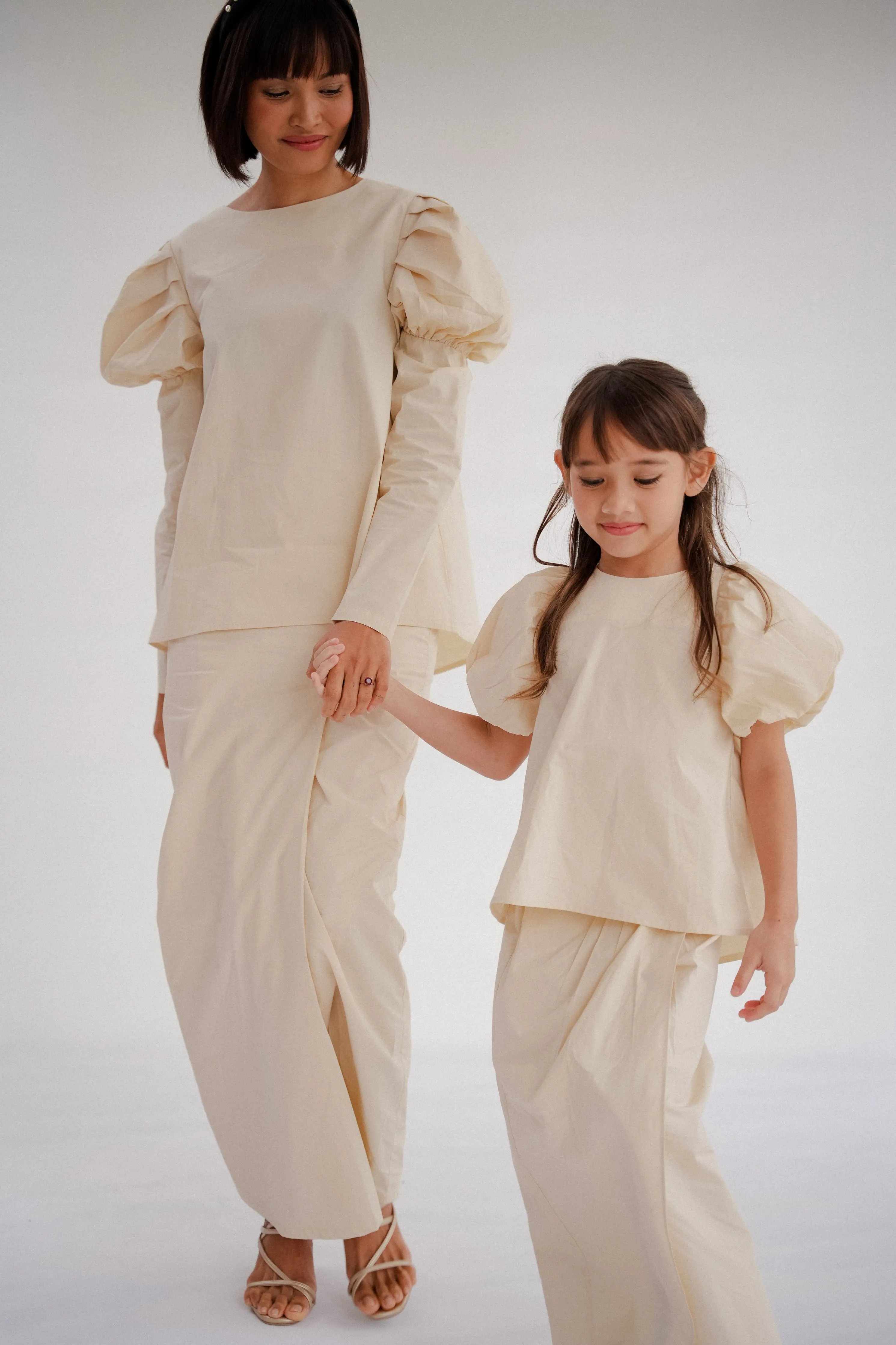 GELSO KURUNG IN ECRU