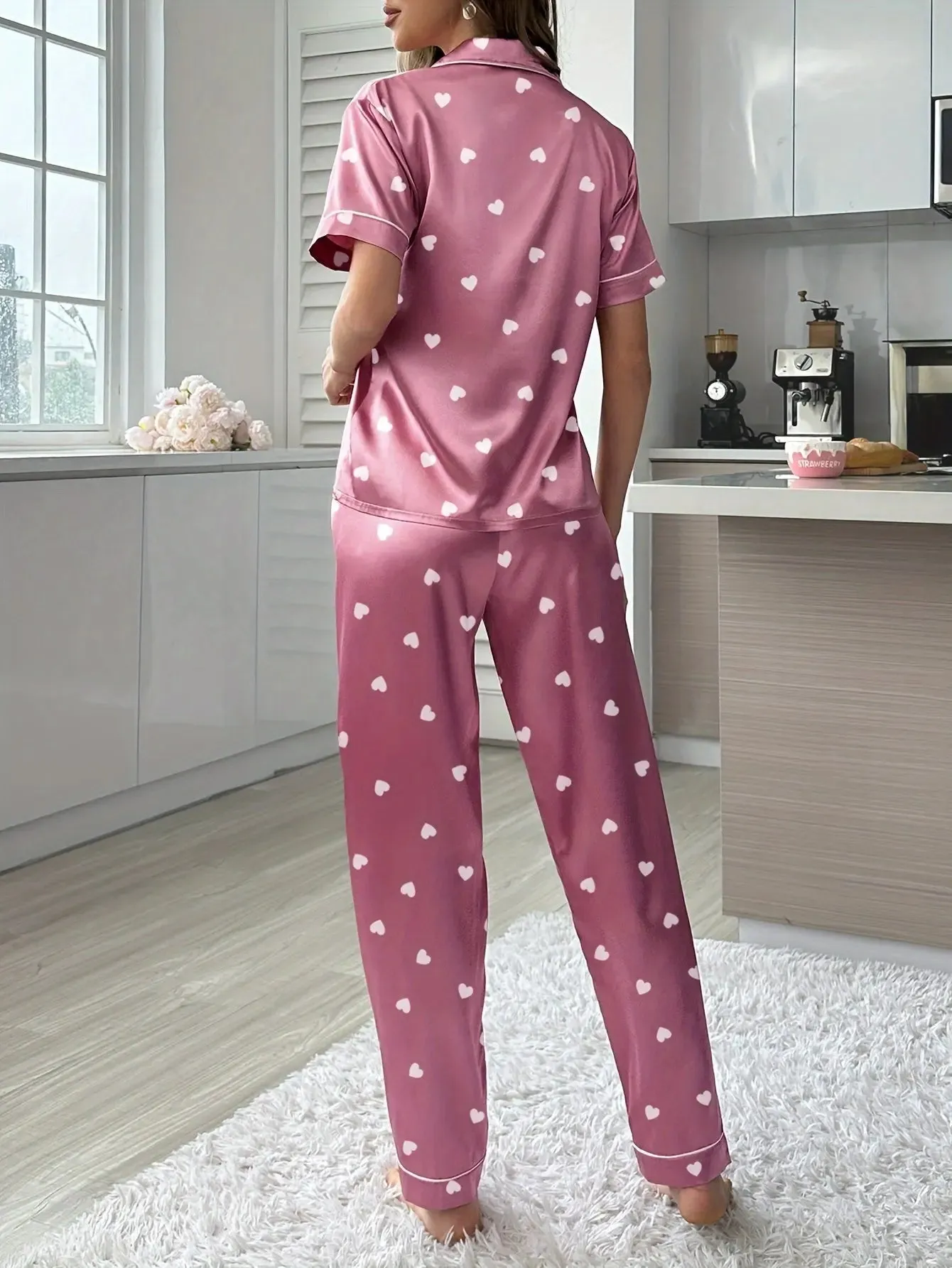 Loretta - Luxurious Satin Finish Woman's Pyjama Set