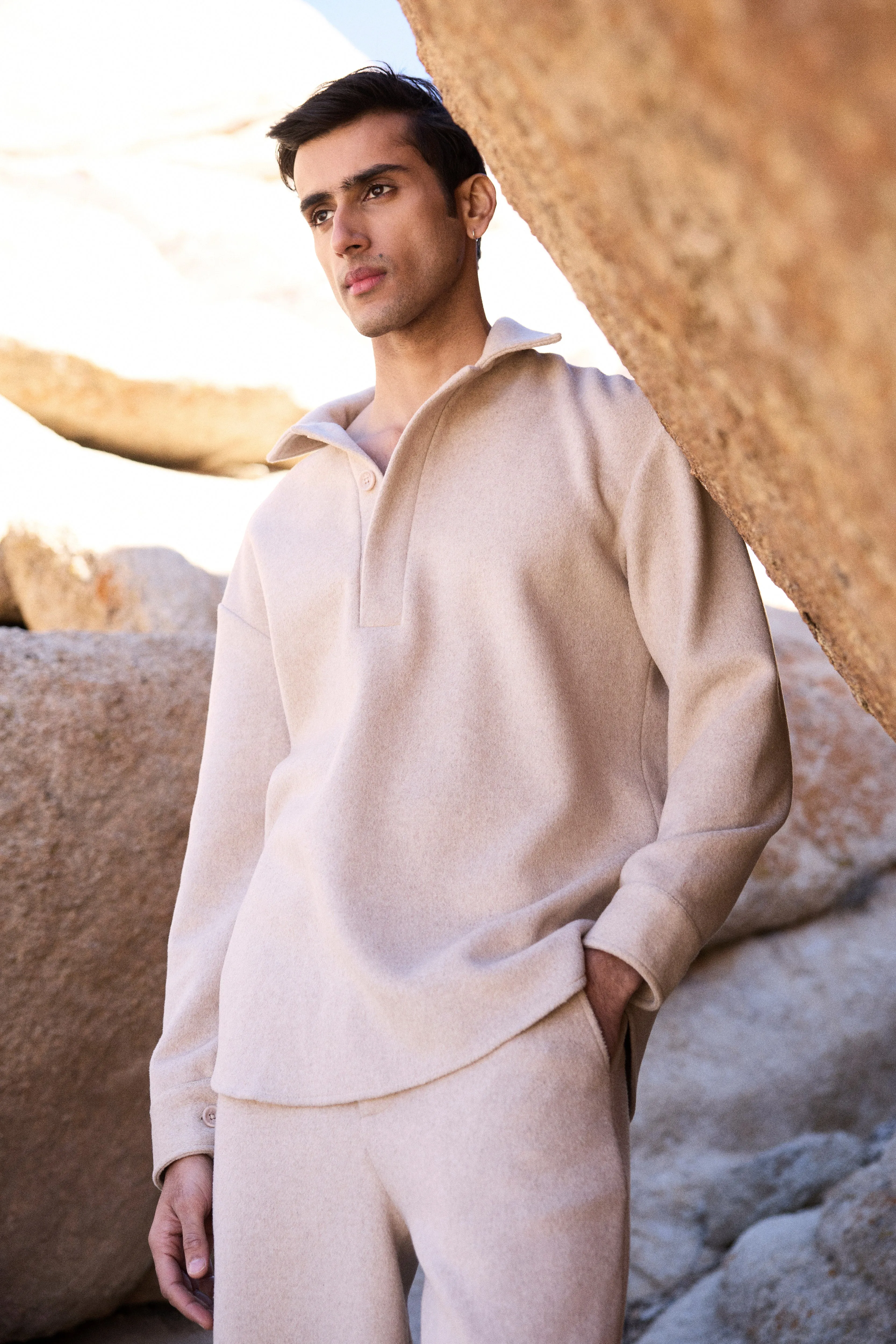 Merino Wool Blend Overshirt w Half Placket Collar- Man (Oatmeal)