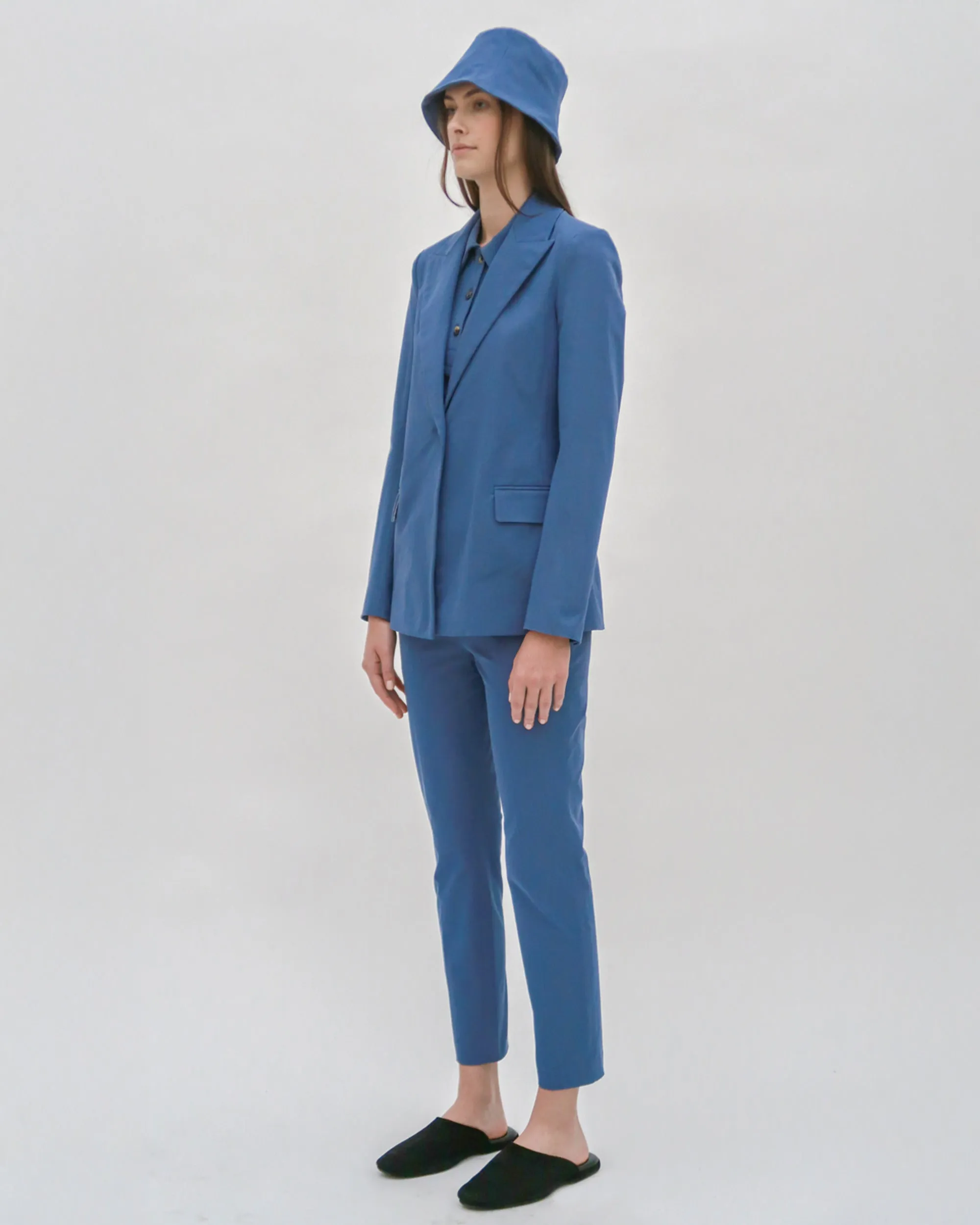 PEAK LAPEL JACKET - STRETCH TWILL