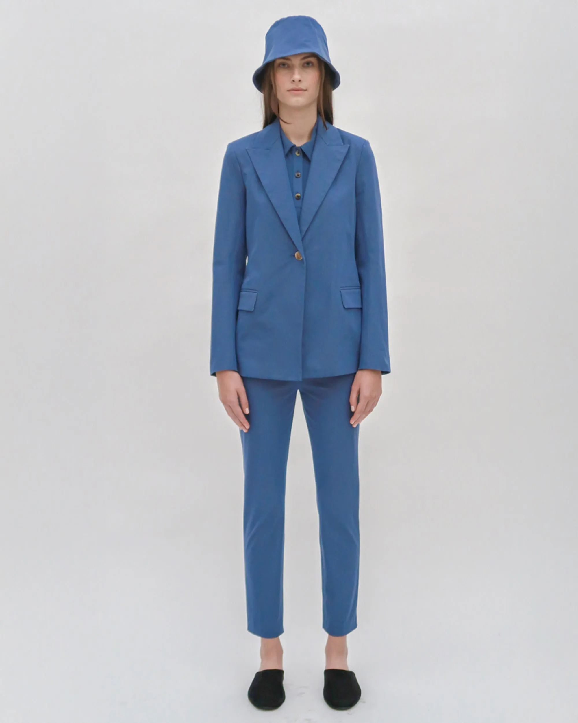 PEAK LAPEL JACKET - STRETCH TWILL