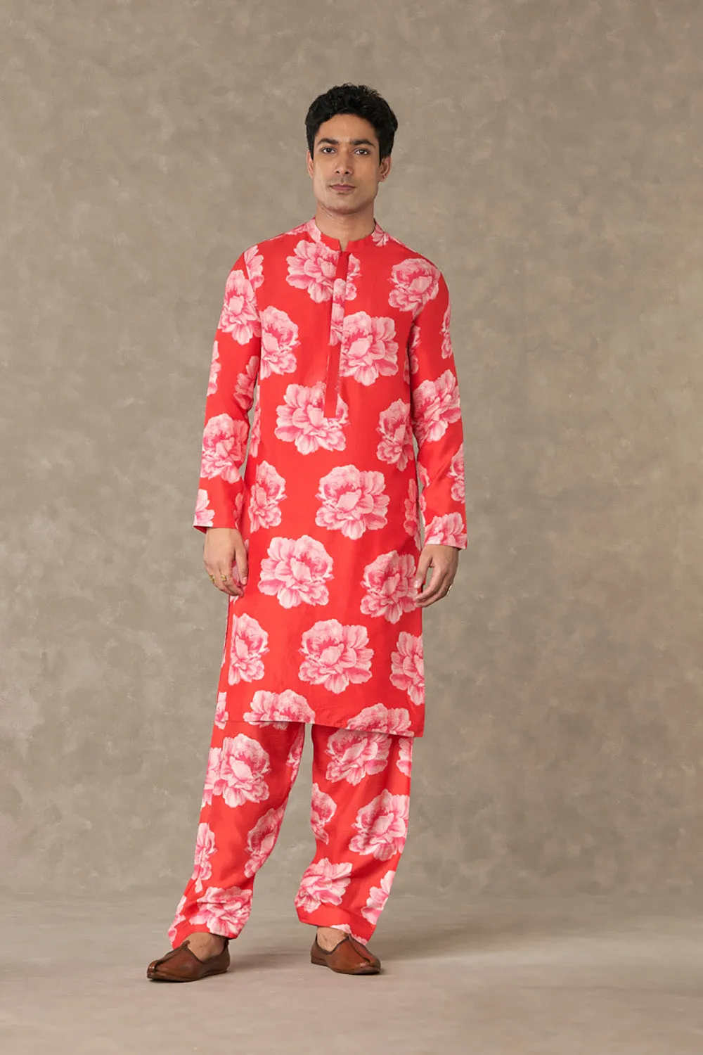 Red Nurvi Sitara Kurta Sets