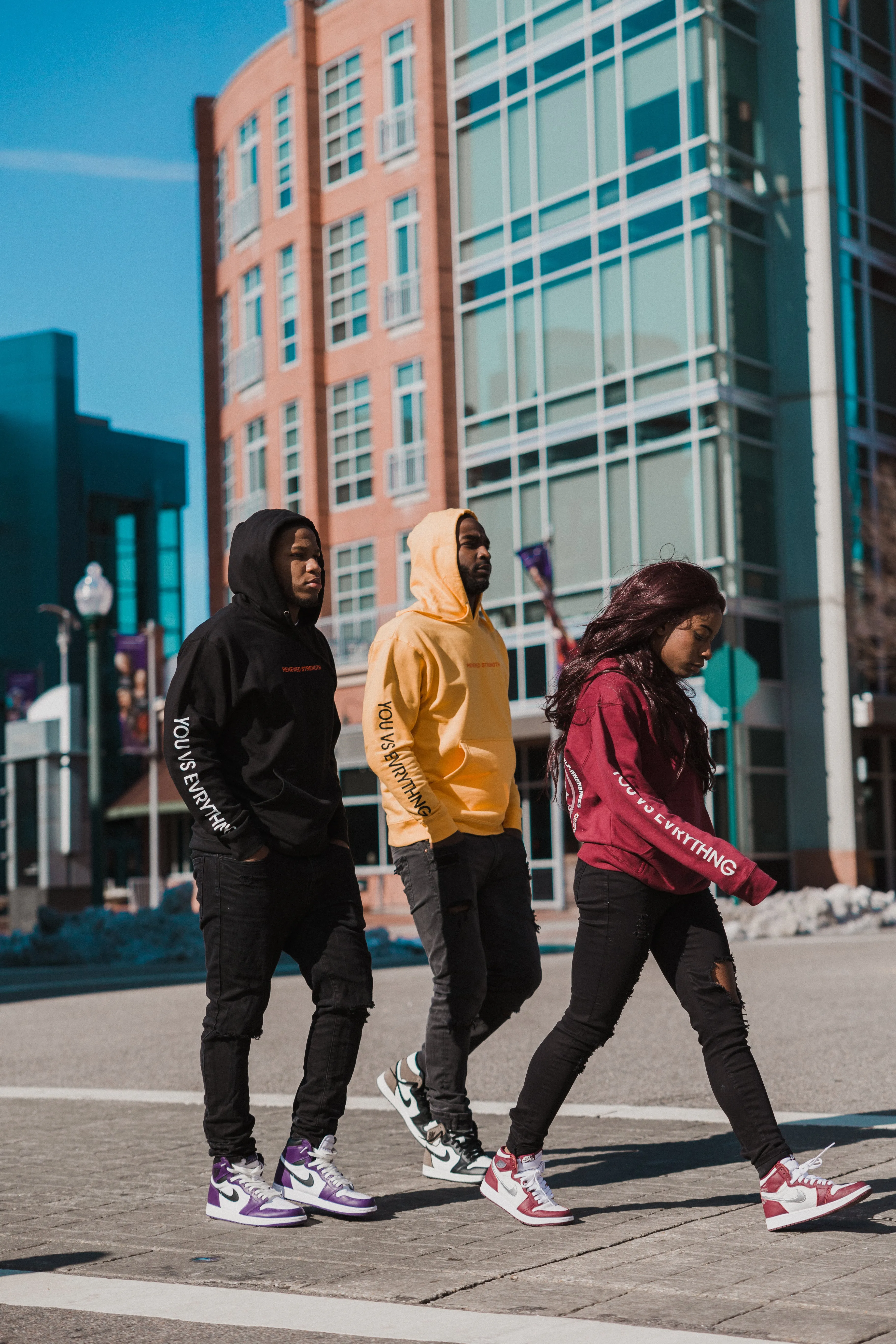 Renewed Strength Hoodie "Onyx-Glow"