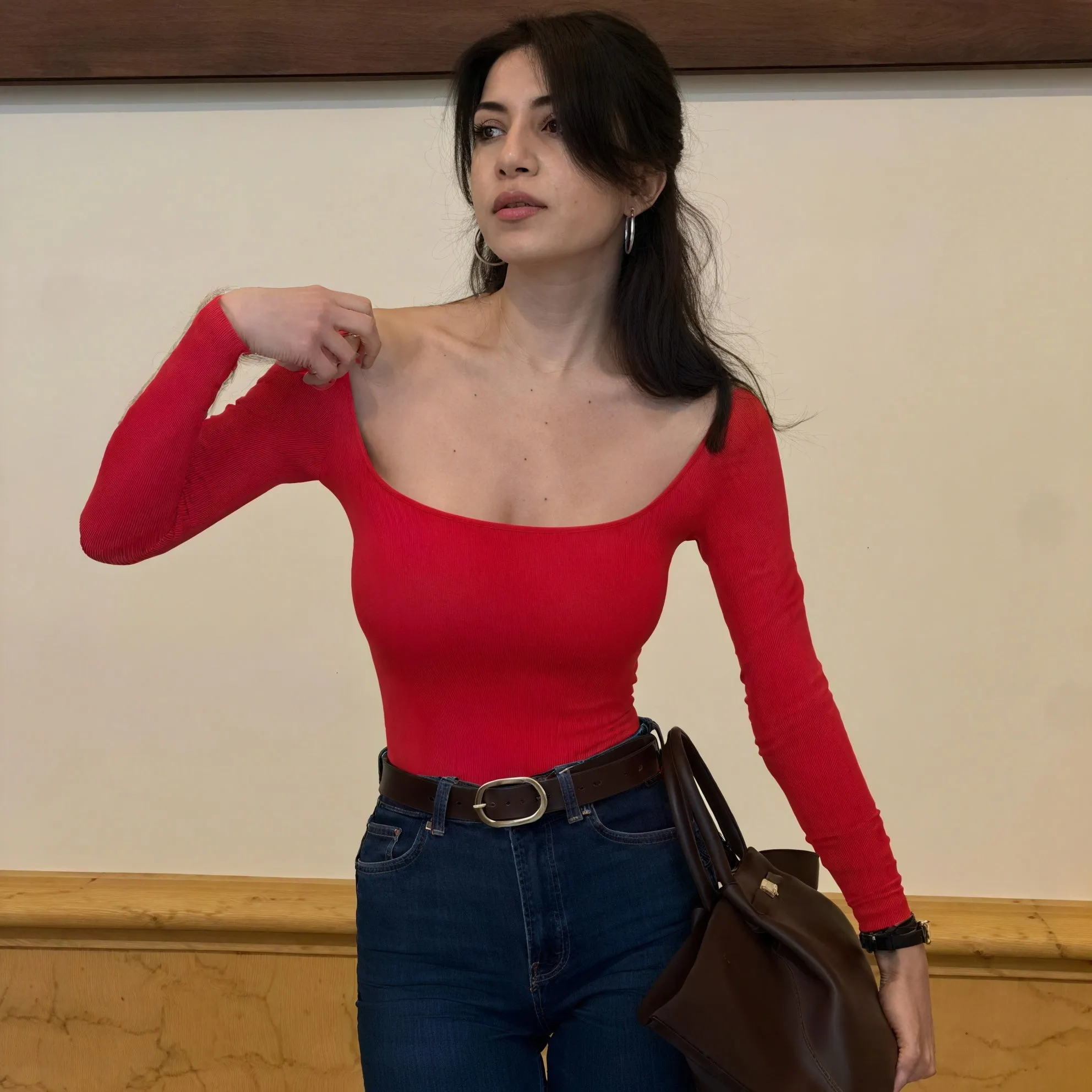 Sculpted Knit Top: Effortless Style