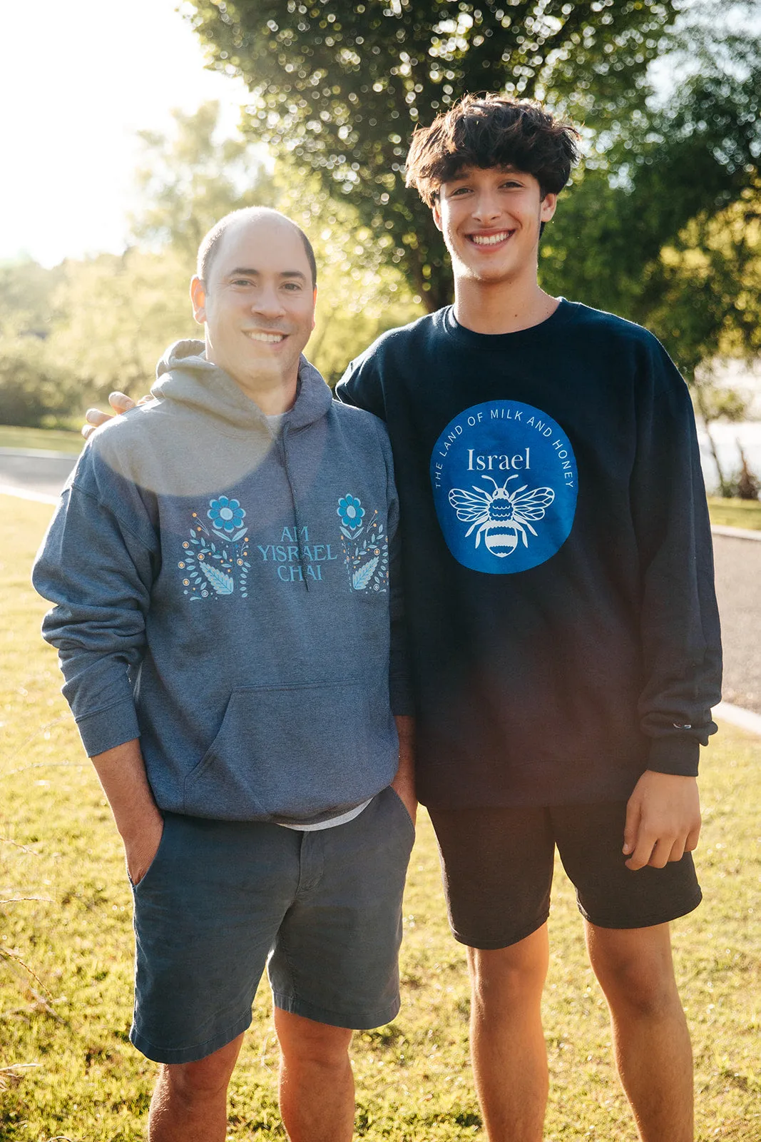 Sender Am Yisroel Chai King Hooded Sweatshirt