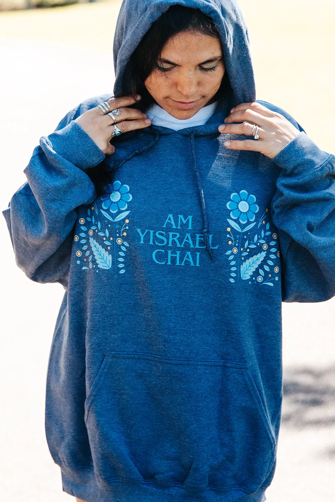 Sender Am Yisroel Chai King Hooded Sweatshirt
