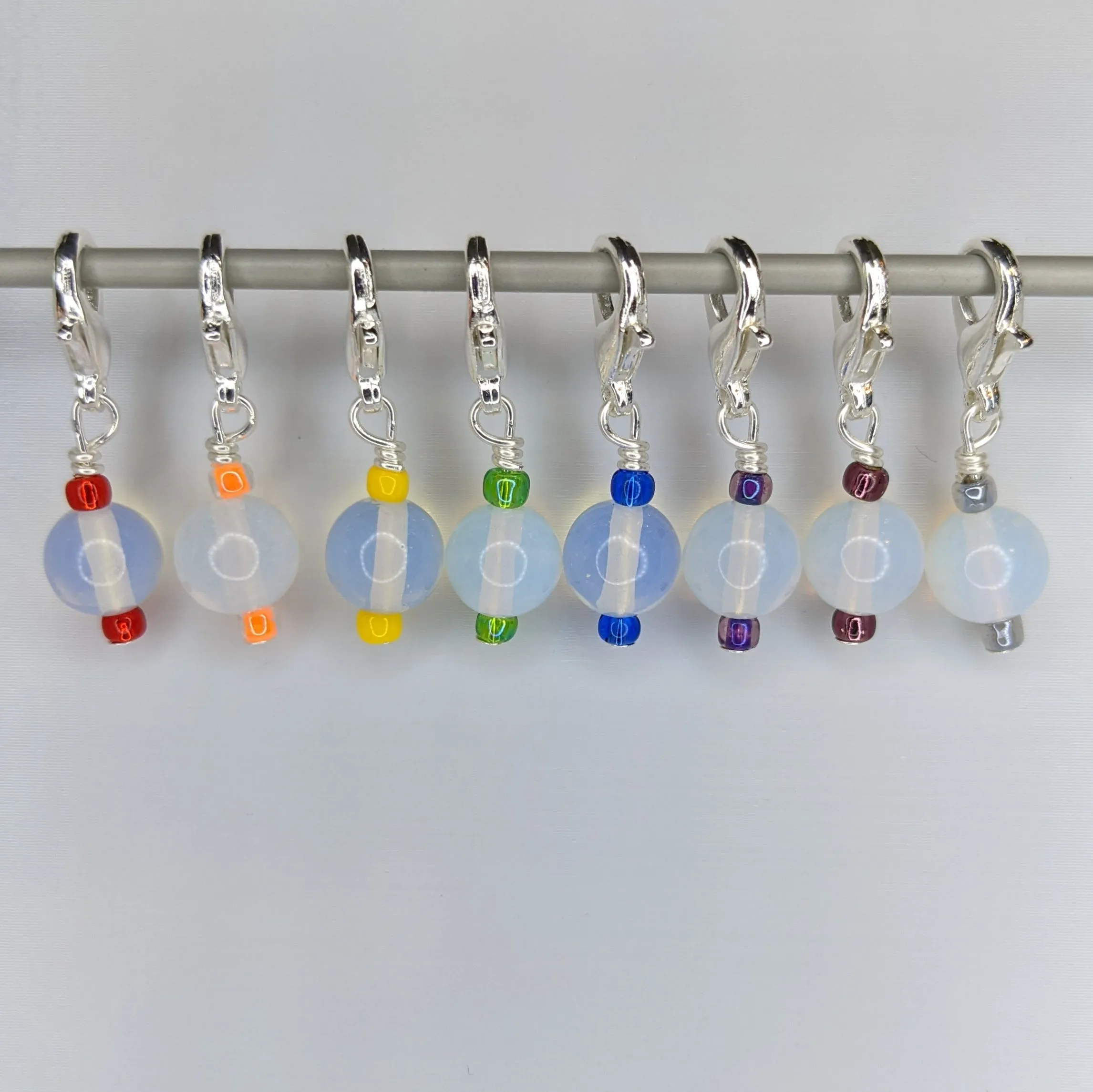 Simple Bead Stitch Markers: Lobster Claws