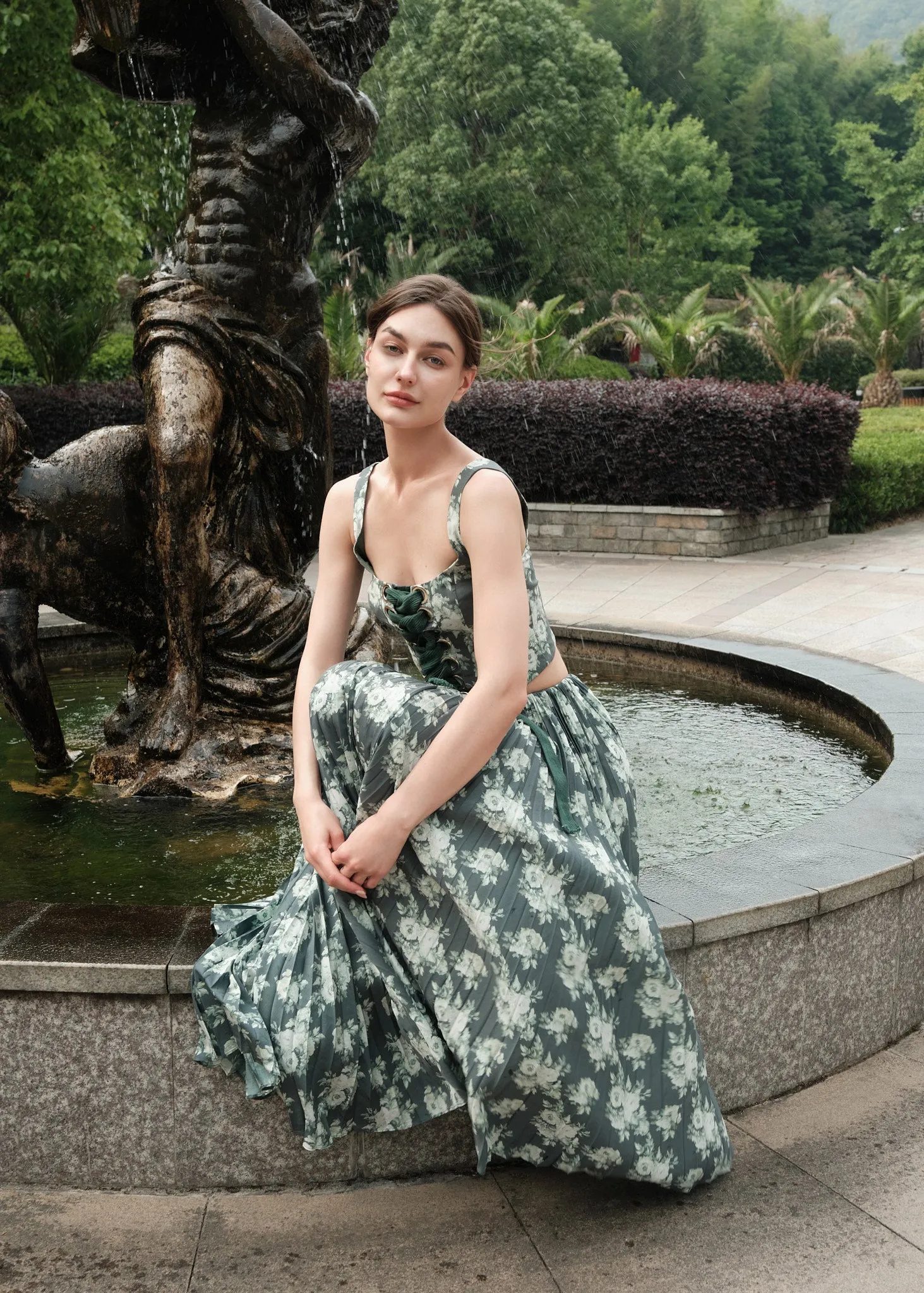The Cherise Pleated Skirt in Emerald Rose