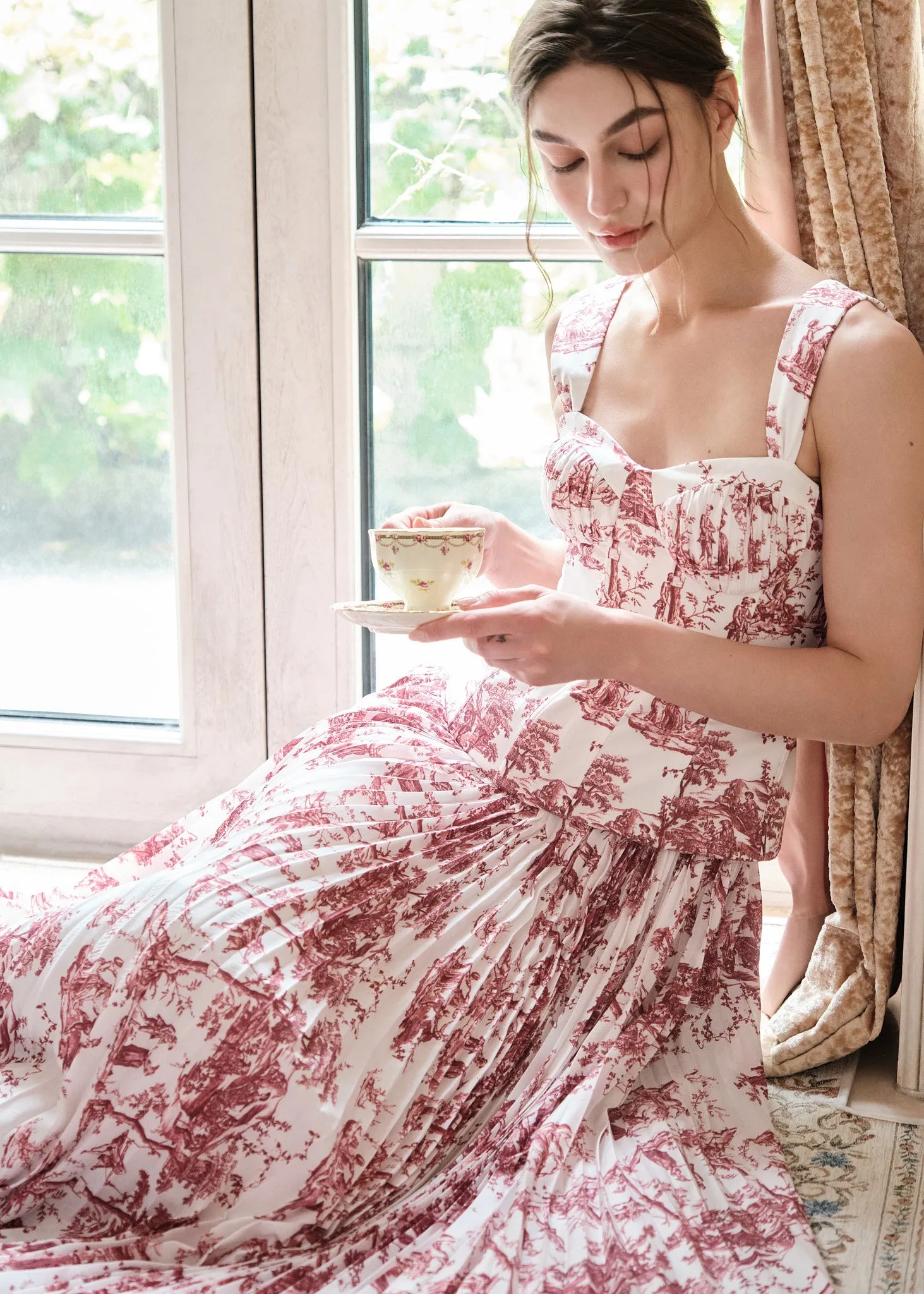 The Cherise Pleated Skirt in Ivory Luxembourg