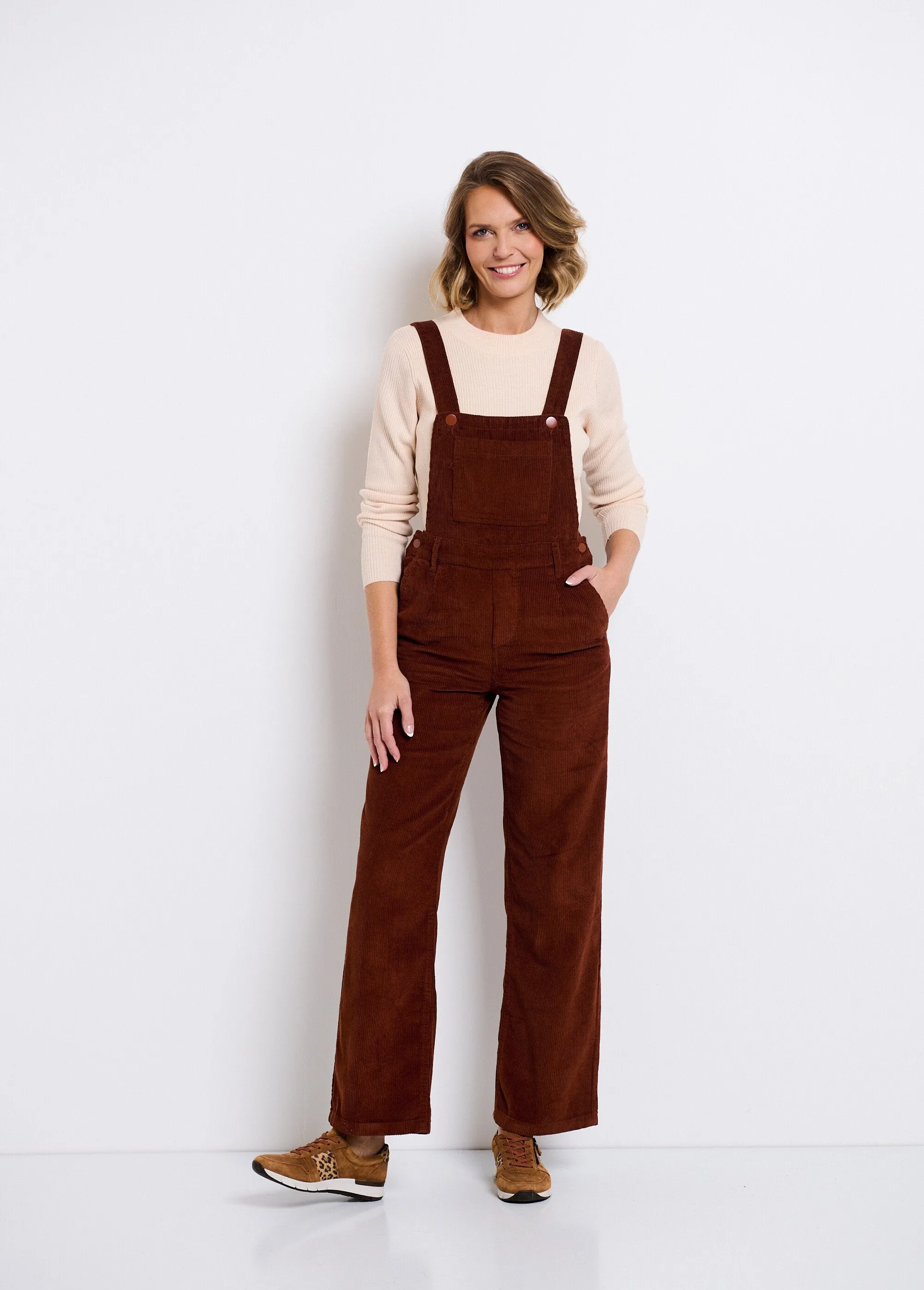 Trendy velvet overalls with large ribbing