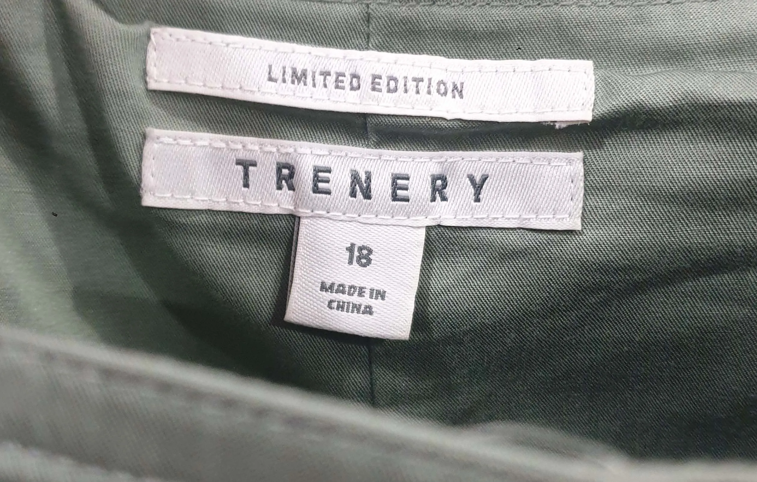 Trenery green midi length skirt size 18