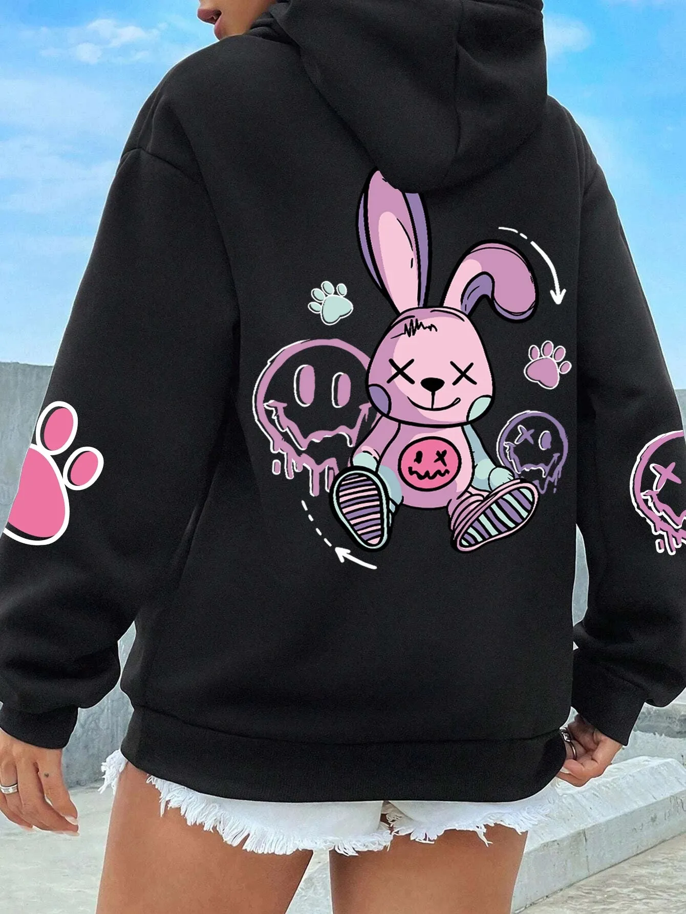 UrbanVibe Oversized Streetwear Hoodie