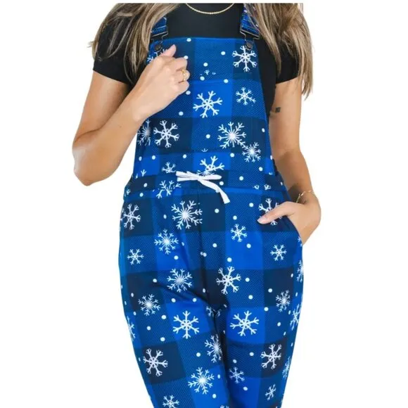 Women Overall Pajamas XS Warm Soft Knit Après Ski Snowflake Blue White NWT