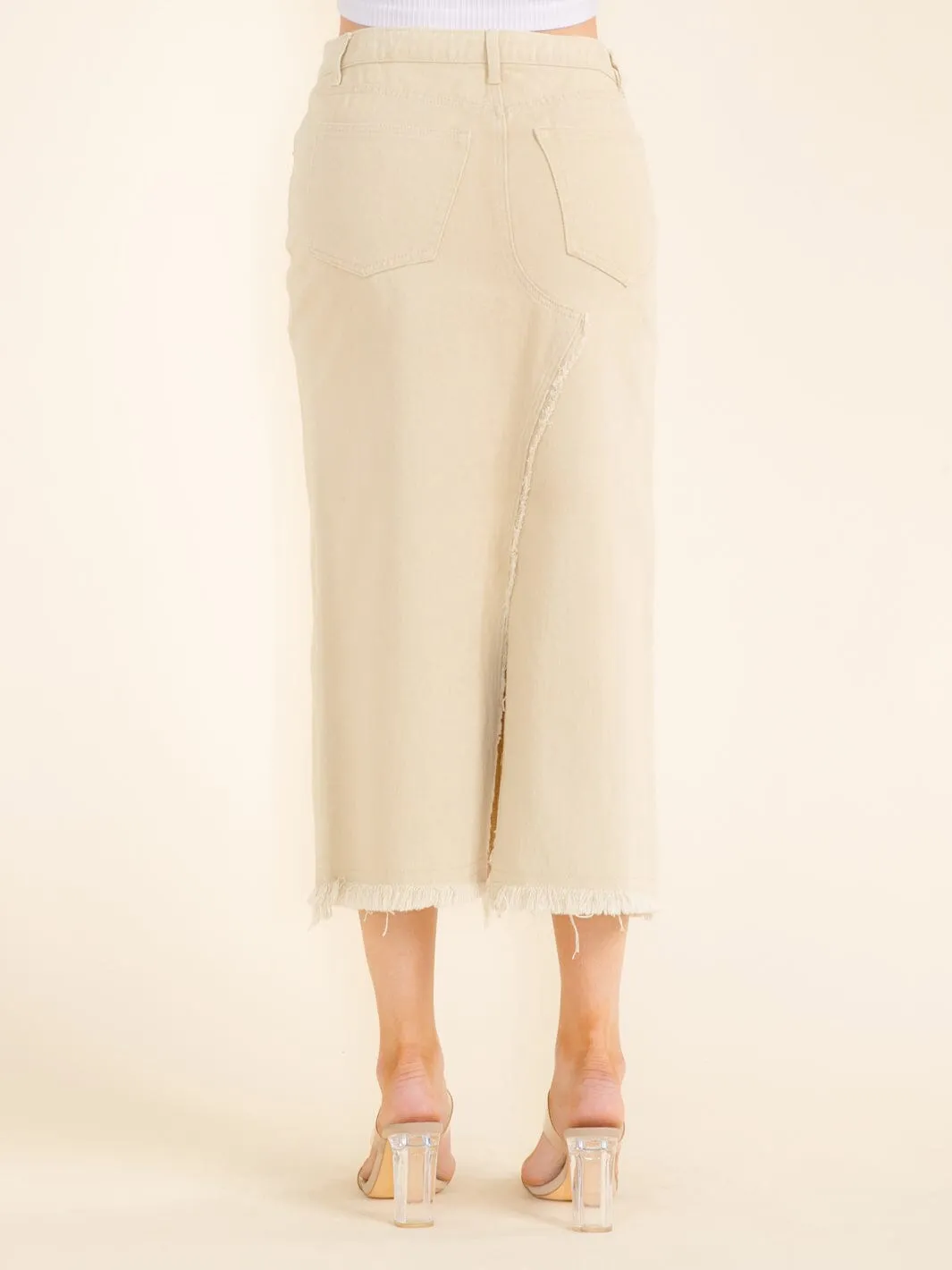 WOMEN'S BUTTON CLOSURE SIDE SLIT POCKETS DENIM MIDI SKIRT